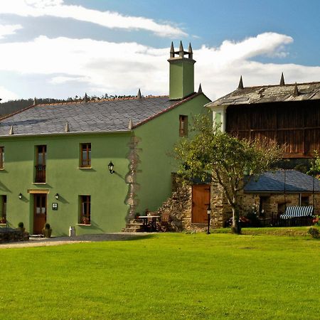 Os Tres Teixos San Acisclo Exterior foto