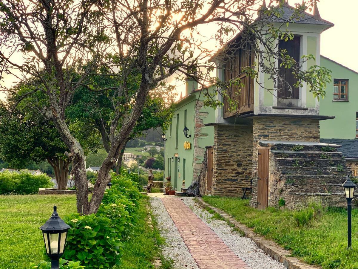 Os Tres Teixos San Acisclo Exterior foto